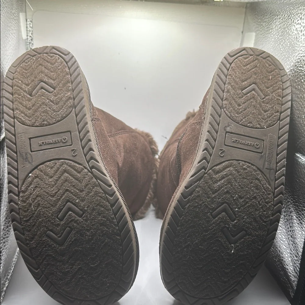 Airwalk Brown Winter Boots with Faux Fur Trim